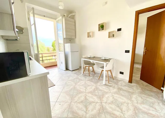 Free Parking, Near The Station