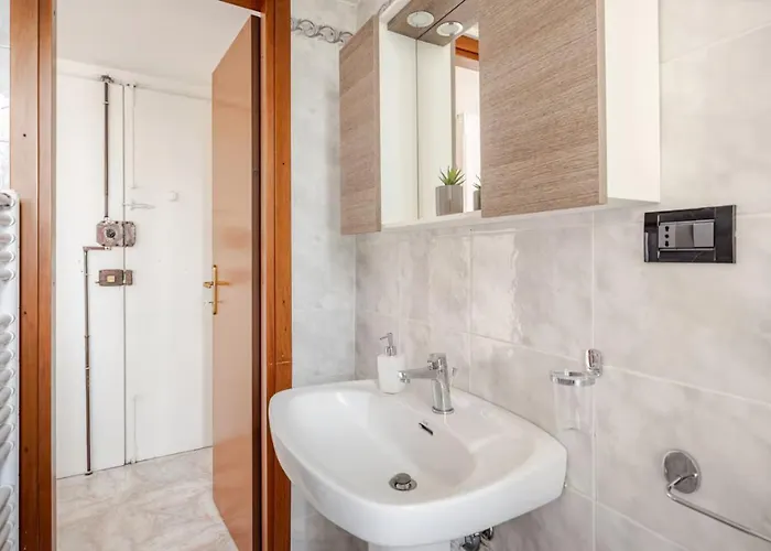 公寓 Free Parking, Near The Station